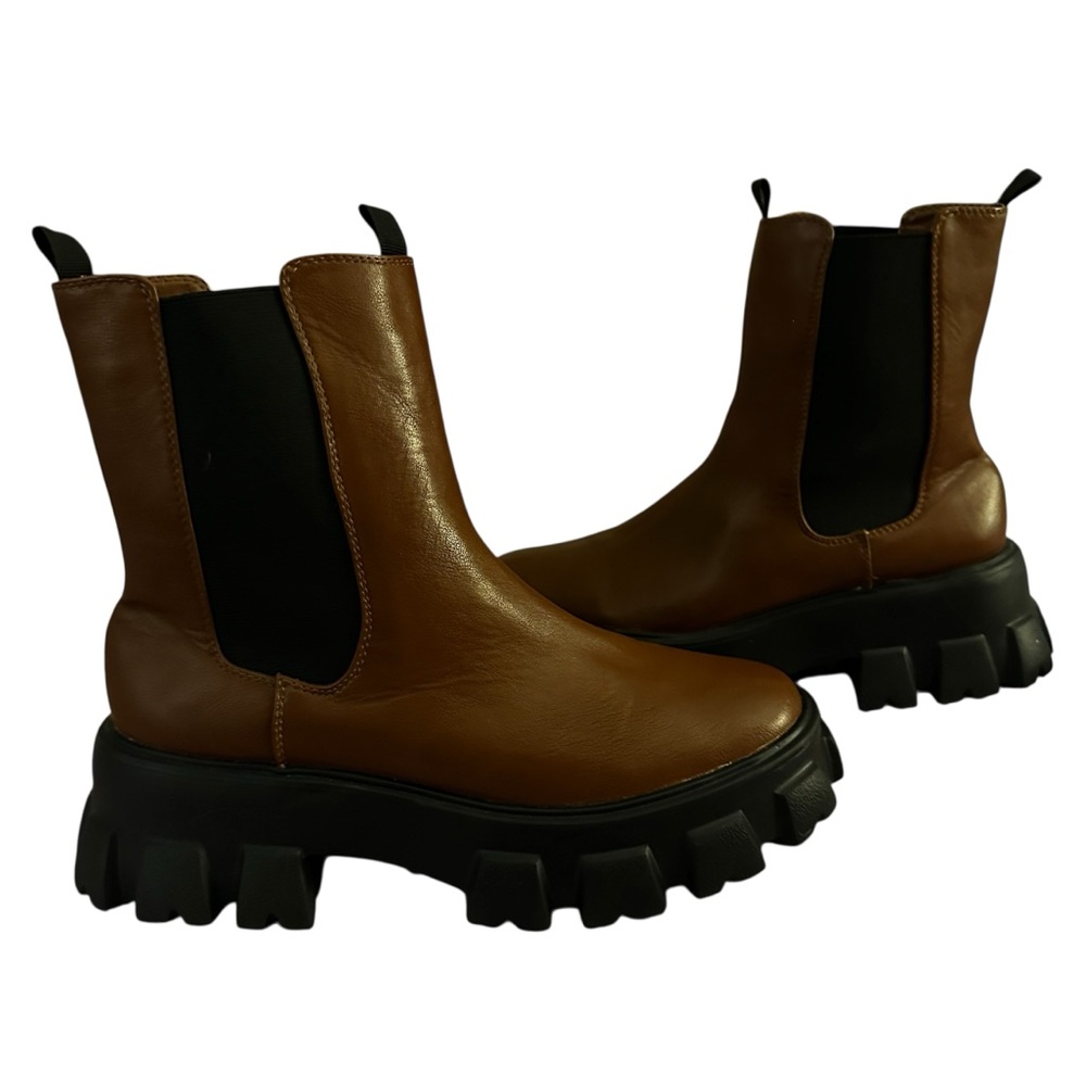 Princess Polly chunky boots, brown with black sole, women’s size 7 - Picture 5 of 7